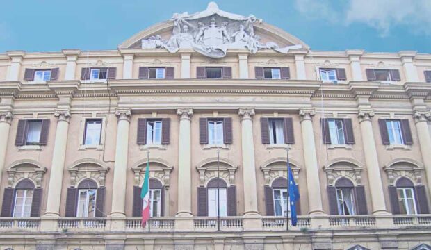 Facciata del Ministero dell'Economia e delle Finanze