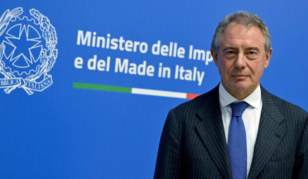 Adolfo Urso durante il Business Forum Italia-Francia