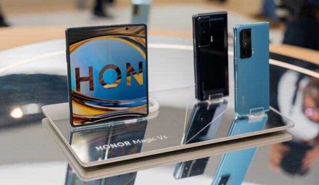 HONOR Magic V6 smartphone foldable