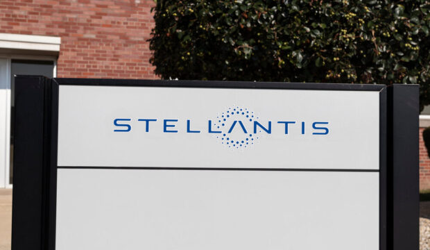 Stellantis Mirafiori Pomigliano produzione auto