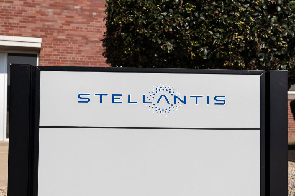 Stellantis Mirafiori Pomigliano produzione auto