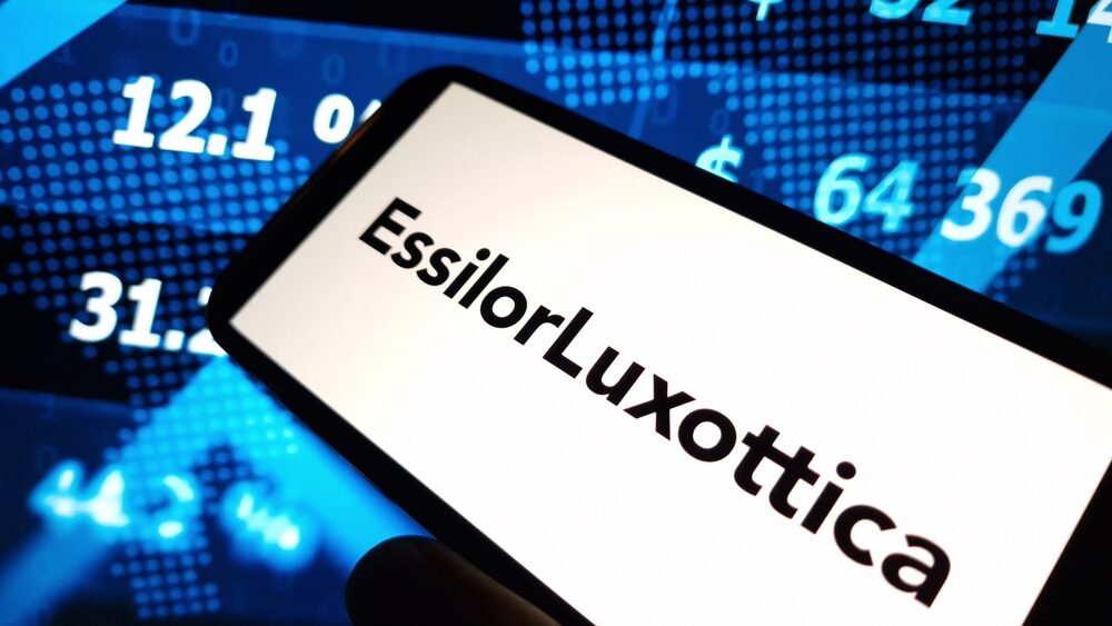 Leonardo Maria Del Vecchio dimissioni EssilorLuxottica