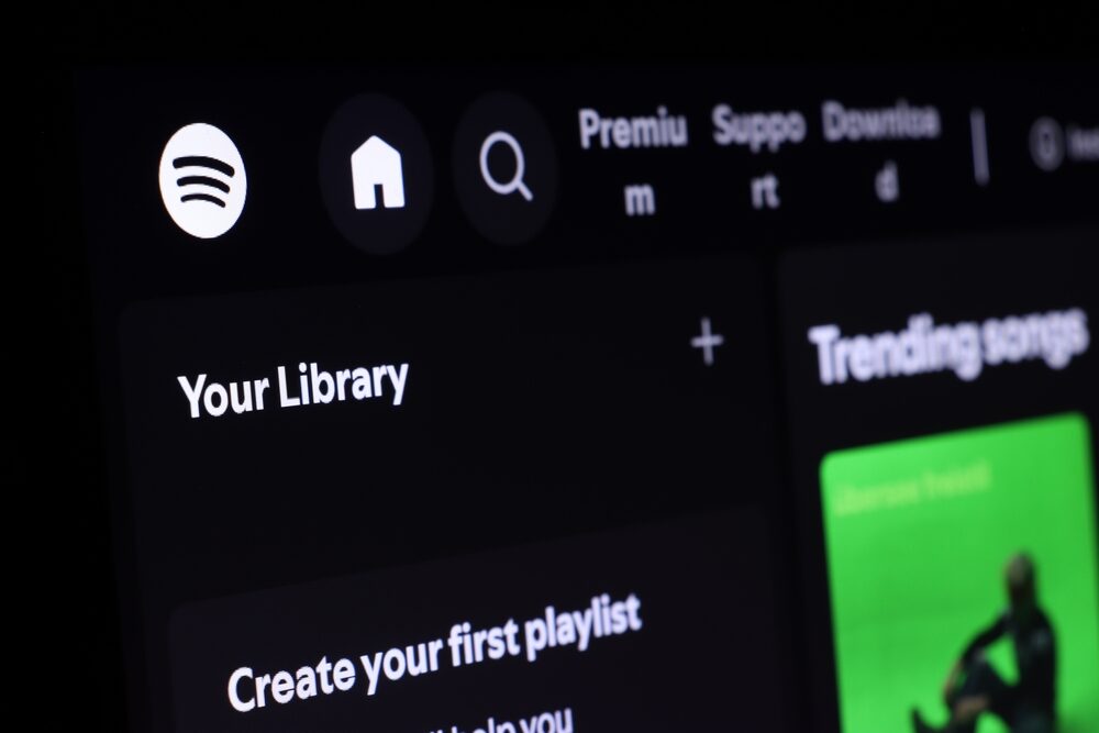 Spotify supera 300 milioni di abbonati