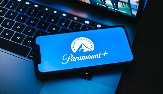 Paramount offre concessioni per fusione con Warner Bros