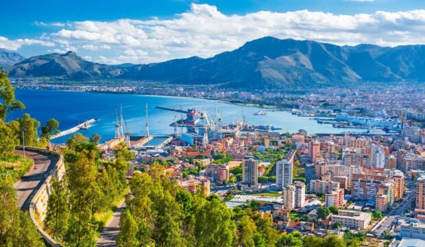 Cantiere navale di Fincantieri a Palermo