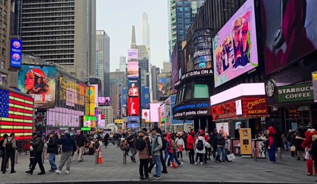 Il sindaco di New York, Zohran Mamdani, durante un intervento pubblico